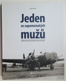 Jeden ze zapomenutých mužů plukovník letectva Petr Uruba, pilot 311. československé bombardovací perutě, jako průvodce "krátkým" 20. stoletím - ANTIKVARIÁT 
