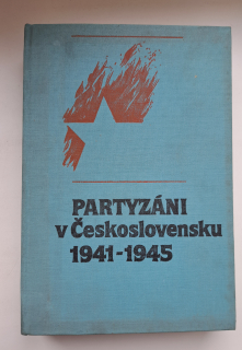 Partyzáni v Československu 1941-1945 - ANTIKVARIÁT 